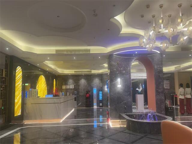 天津Yolo LiveHouse夜总会急招人才,报销路费,加入我们吧